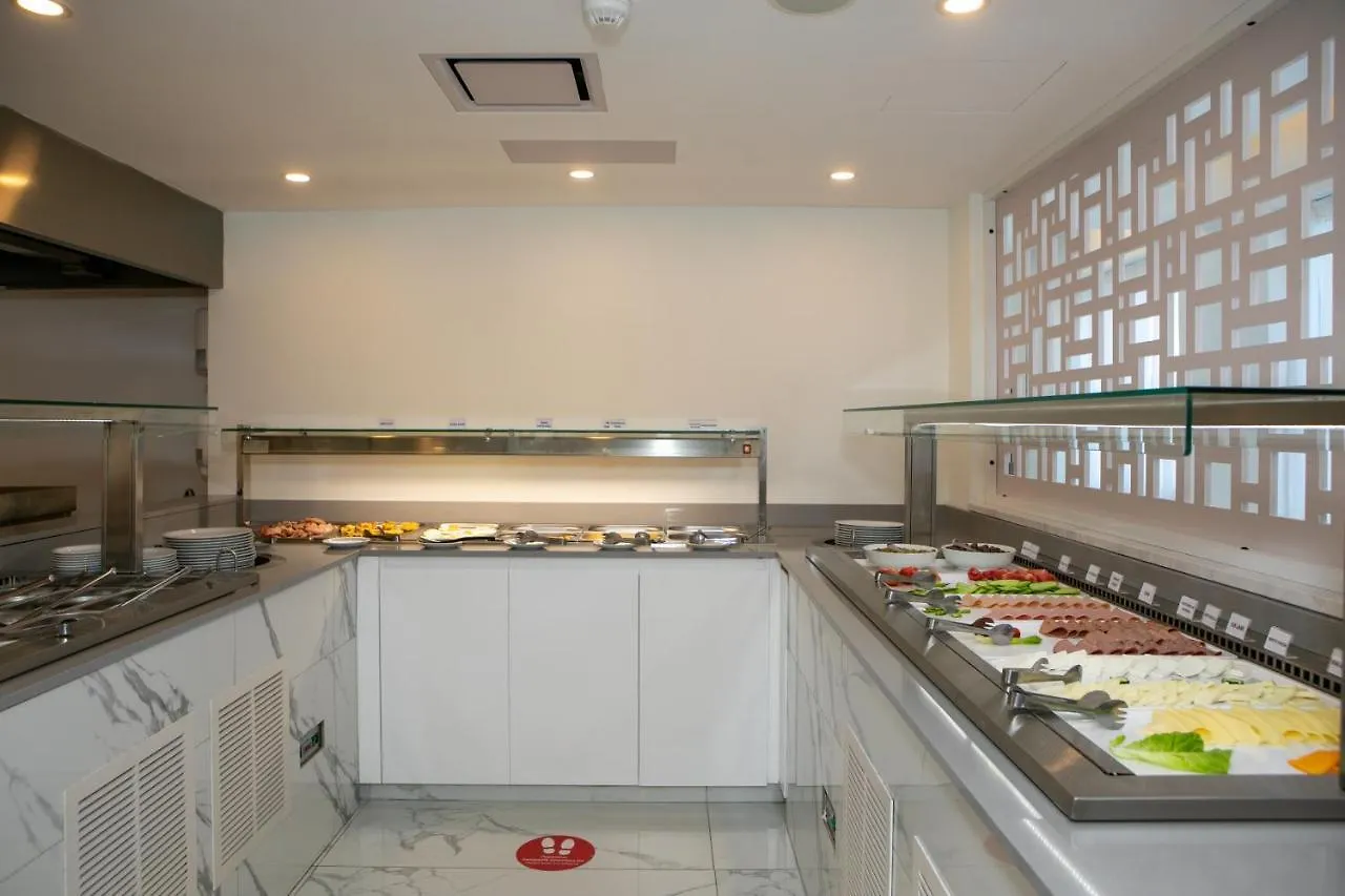Best Western Plus Larco Hotel Larnaca