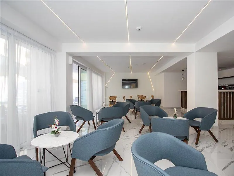 Best Western Plus Larco Hotel Larnaca
